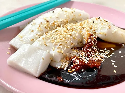 Mandarin Cafe Char Koay Kak — signature dish
