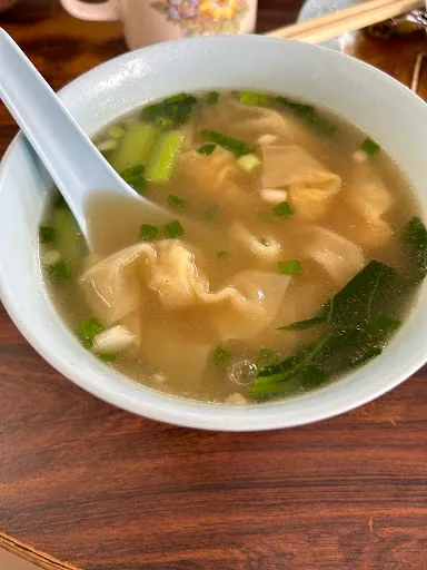 Mayloon Cafe Wantan Mee — dish