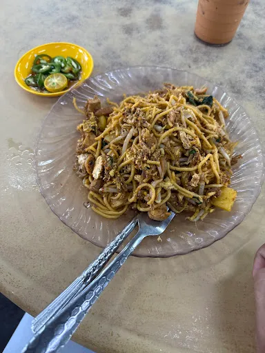 Mee CRC (Mee Manja) — dish