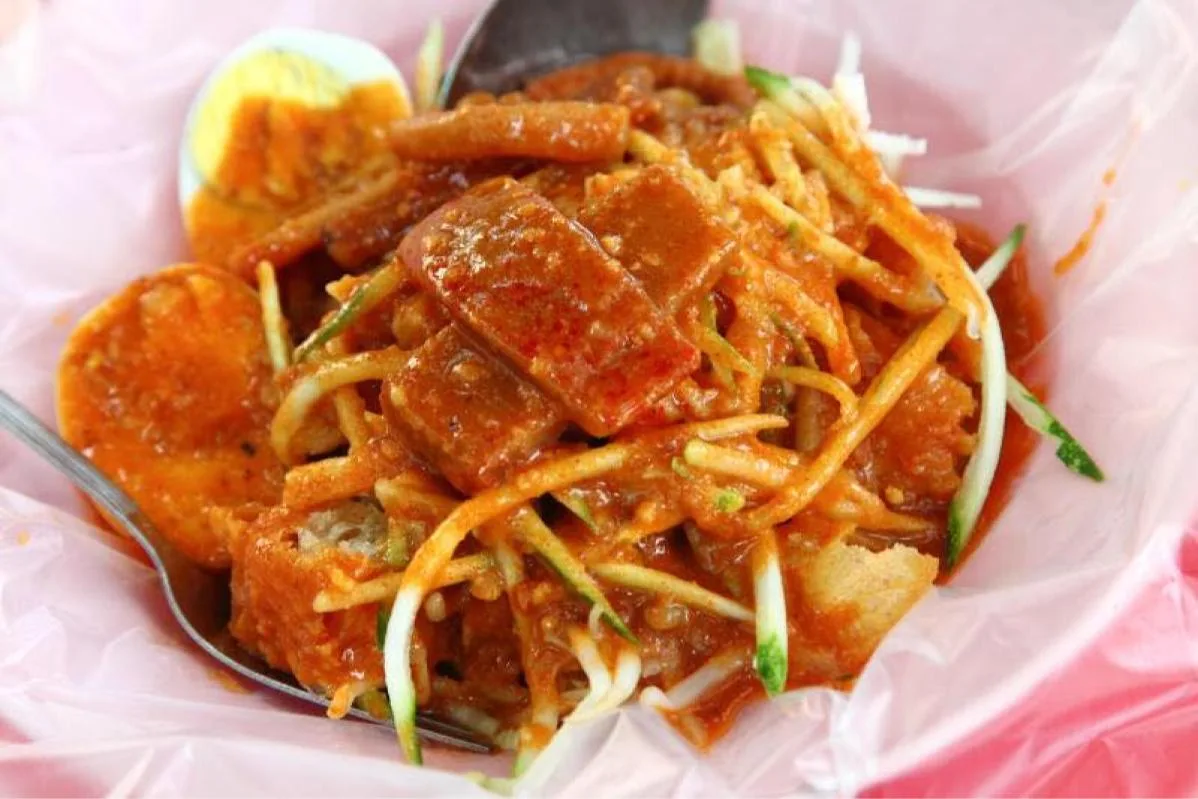 Mee Goreng Dan Rojak Silibin — signature dish