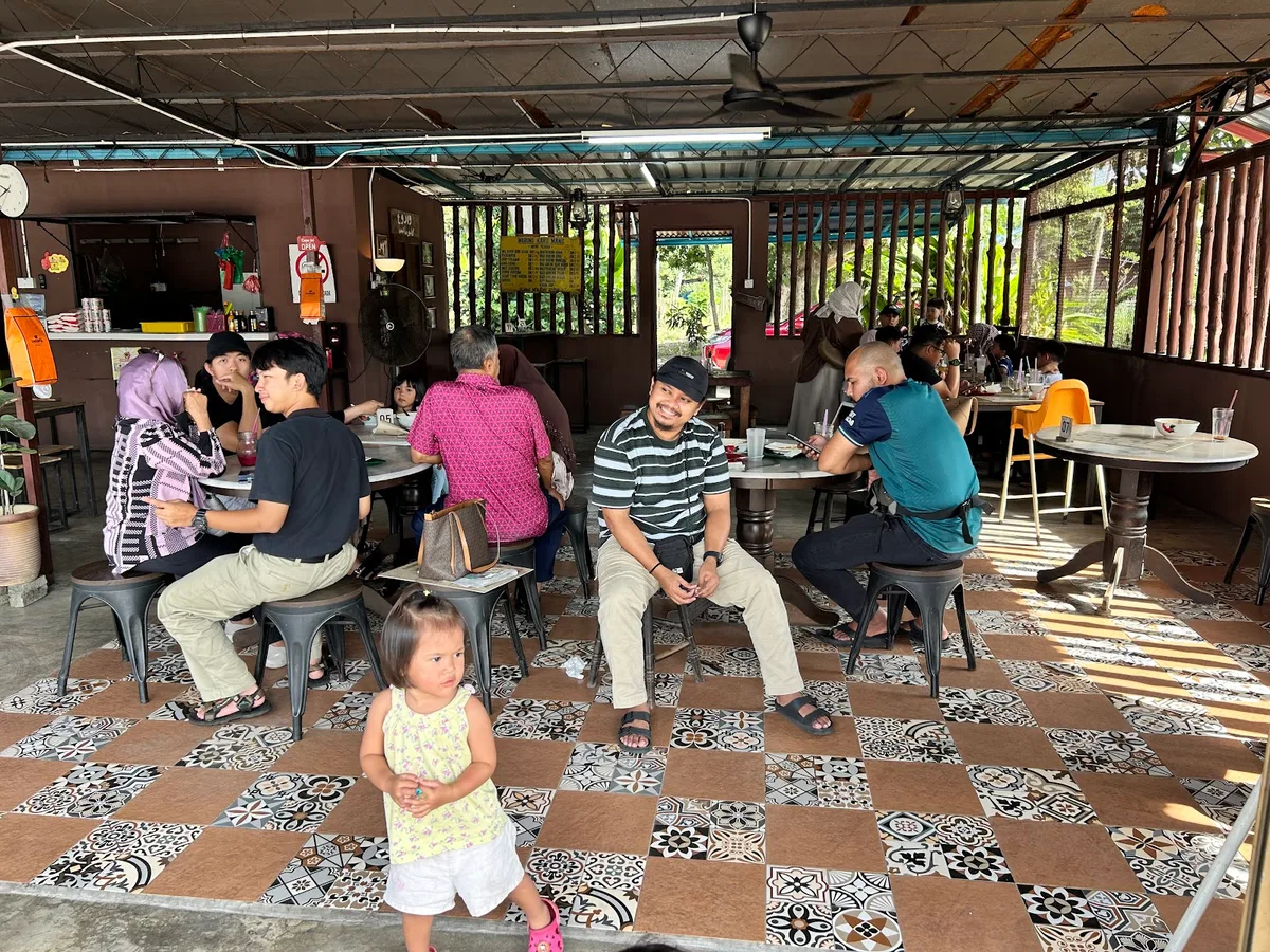 Mee Ketam Sedap — interior