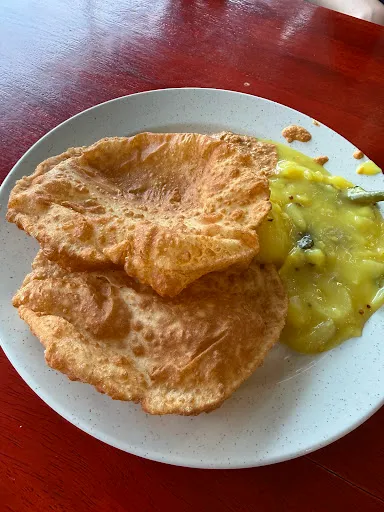 Michael & Devi Cafe — dish