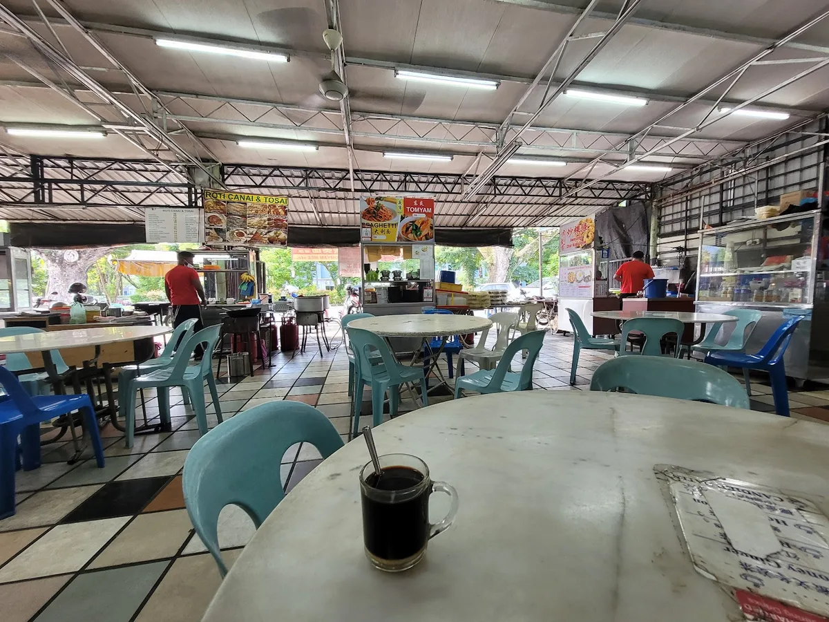 Awesome Char Koay Teow — interior