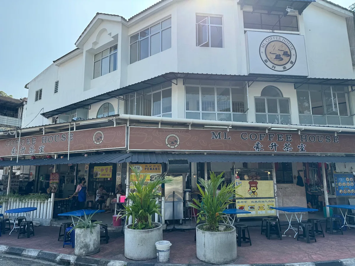 ML Coffee House Char Bee Hoon — storefront