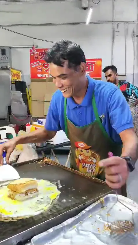 Mr Bombastic Burger — signature dish