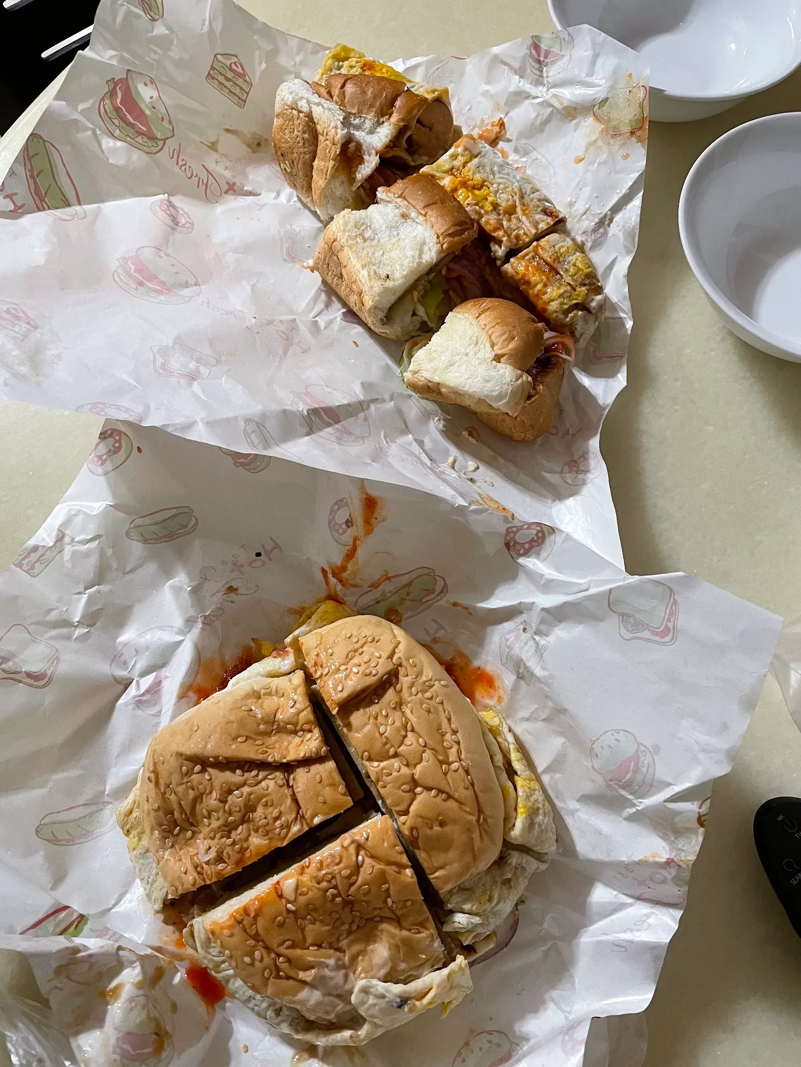 Mr Bombastic Burger — dish