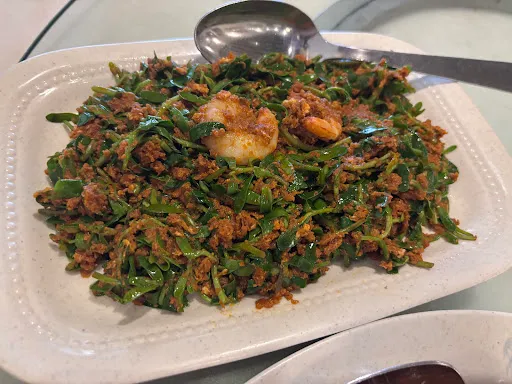 Mum's Nyonya Cuisine — dish