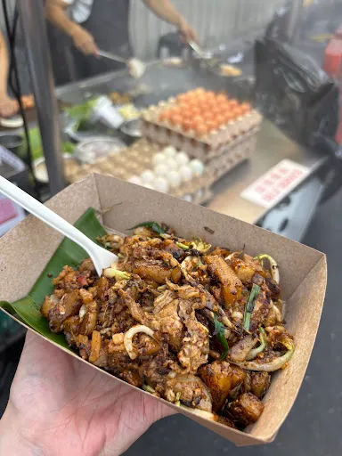 Muscle Man Char Koay Kak — dish