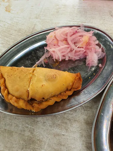 Mutiara Karipap — dish