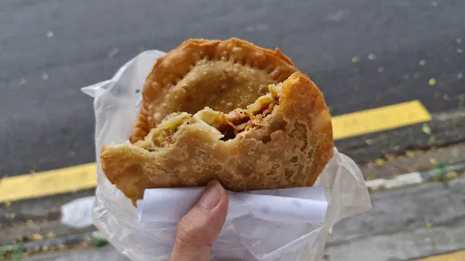 Mutiara Karipap — dish
