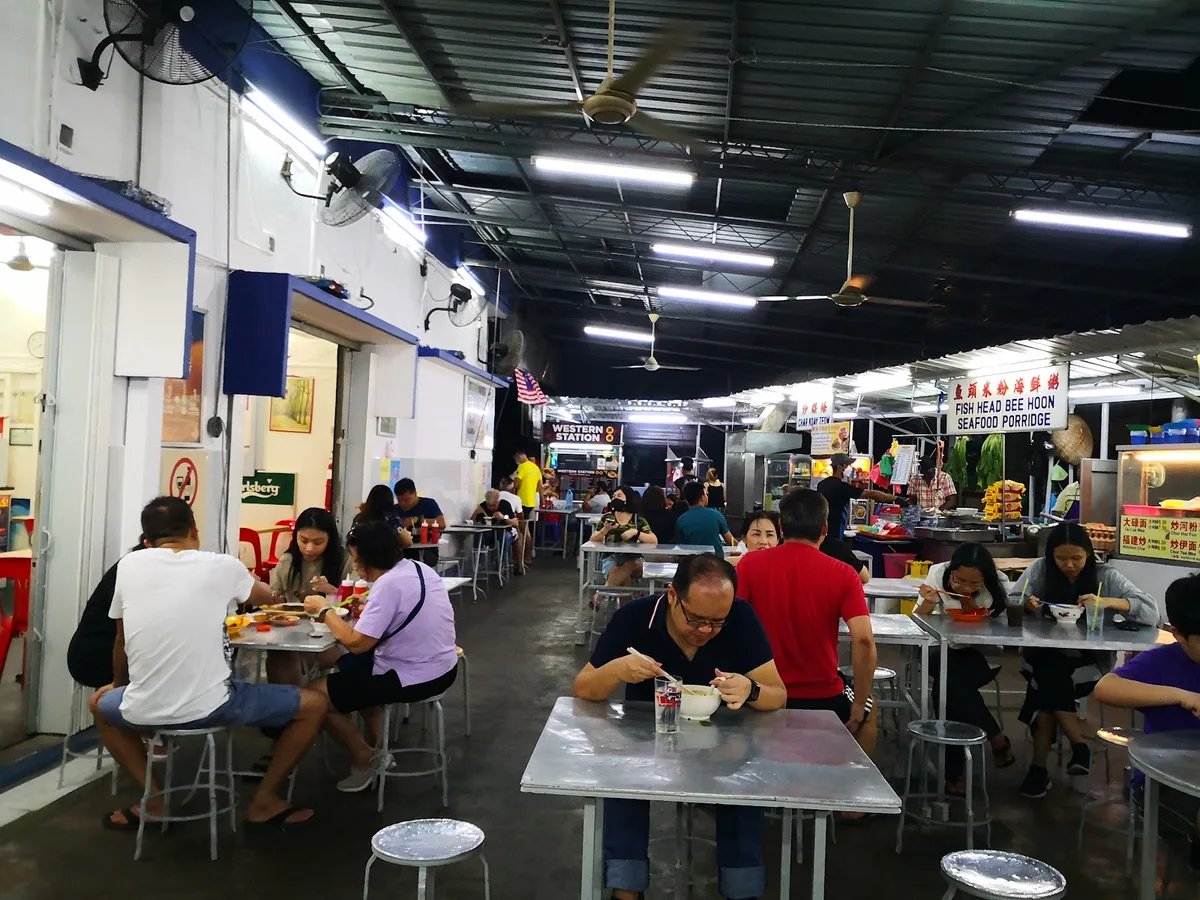 Mutiara Selera Kerabu Bee Hoon — interior