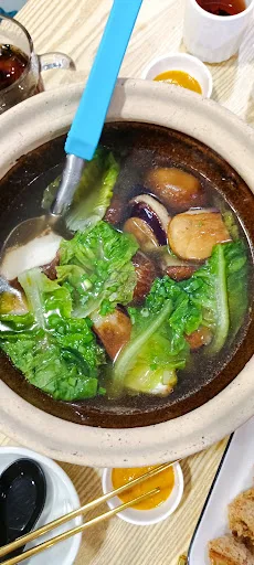 酿之家 NAING TAU FOO HOUSE — signature dish