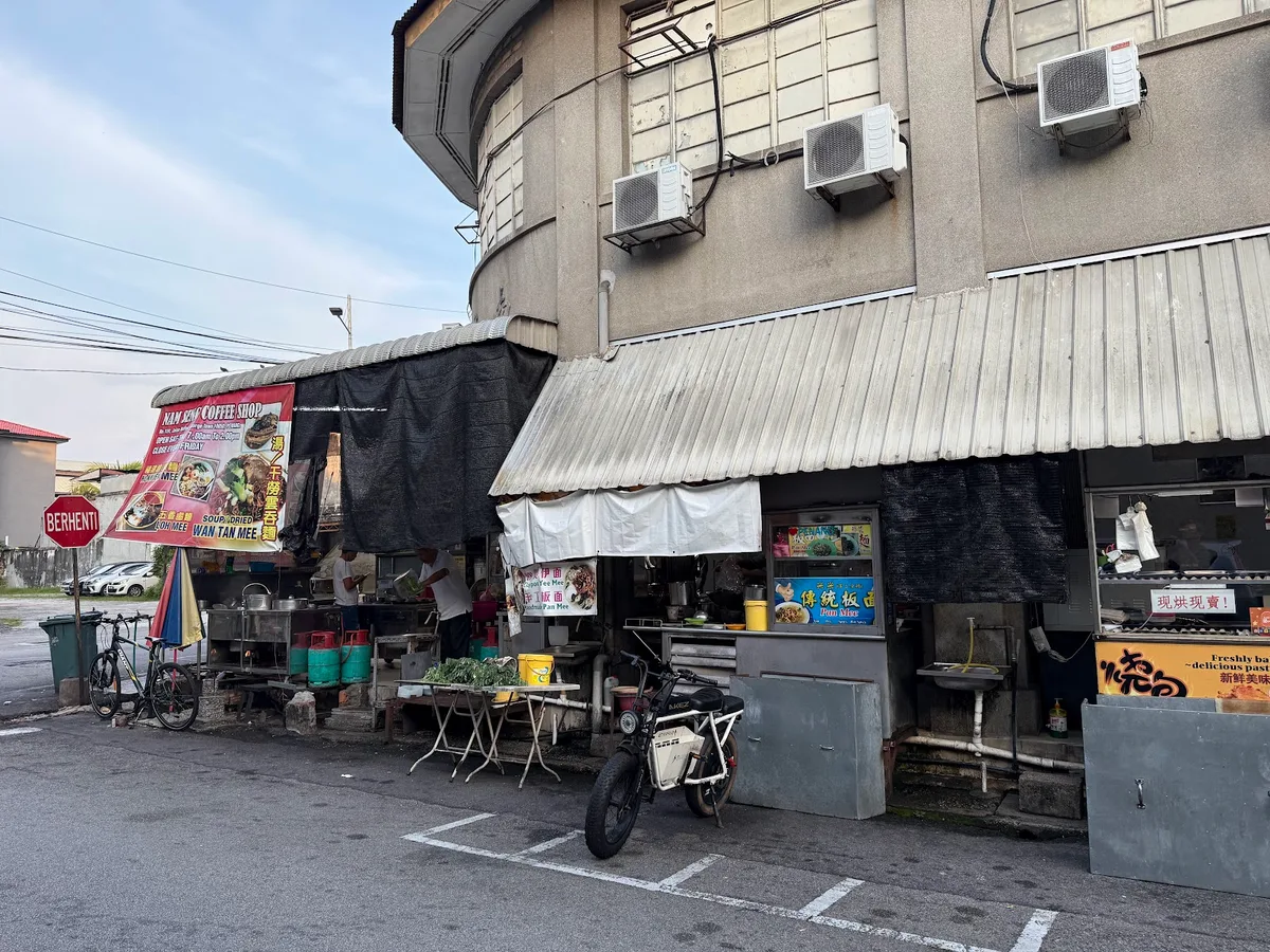 Nam Seng Coffee Shop — storefront