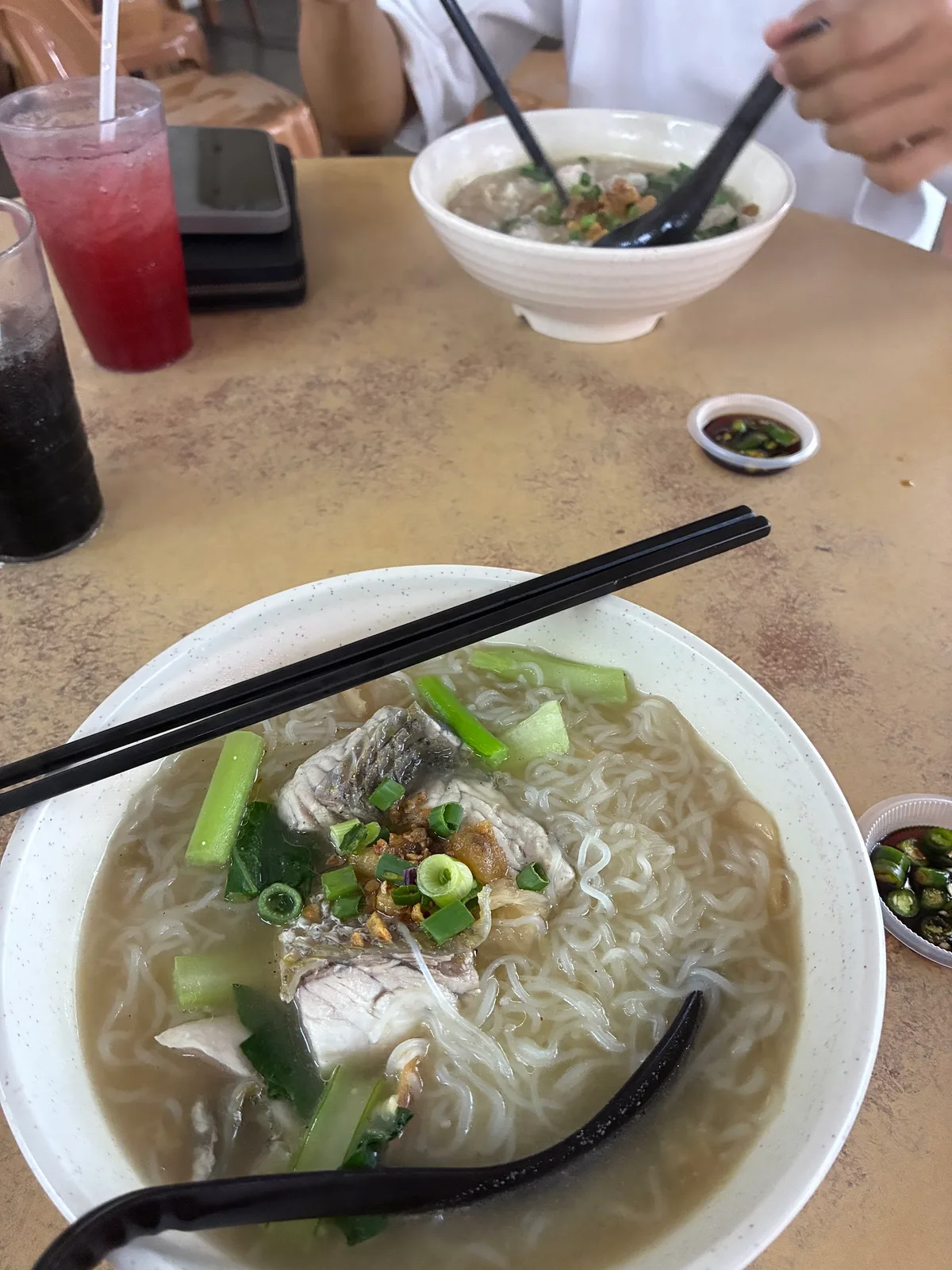 南增鱼头米粉 Nan Zeng Fish Head Bee Hoon — signature dish