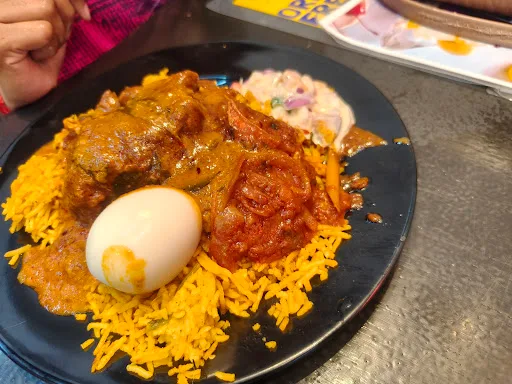 NASI BRIYANI PONNAAASUURRR GEORGETOWN — signature dish