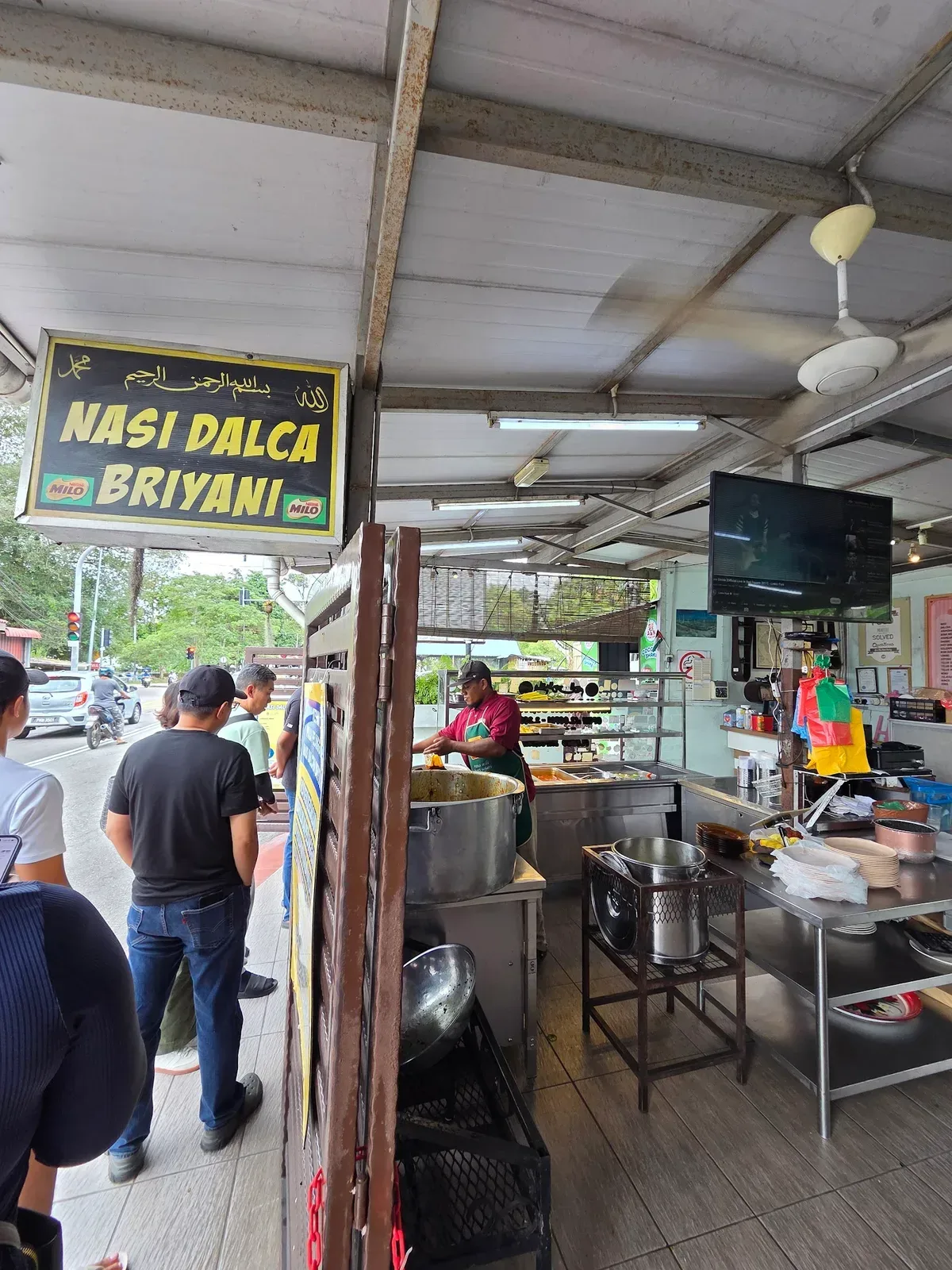 Nasi Dalca & Briyani Khalis — interior