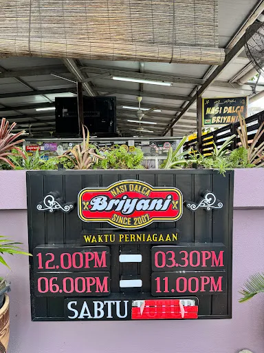 Nasi Dalca & Briyani Khalis — signage