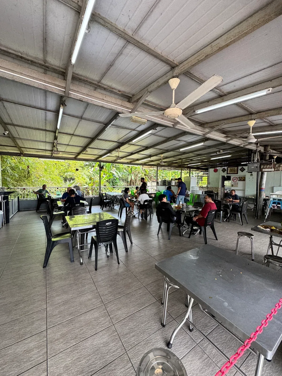 Nasi Dalca & Briyani Khalis — interior
