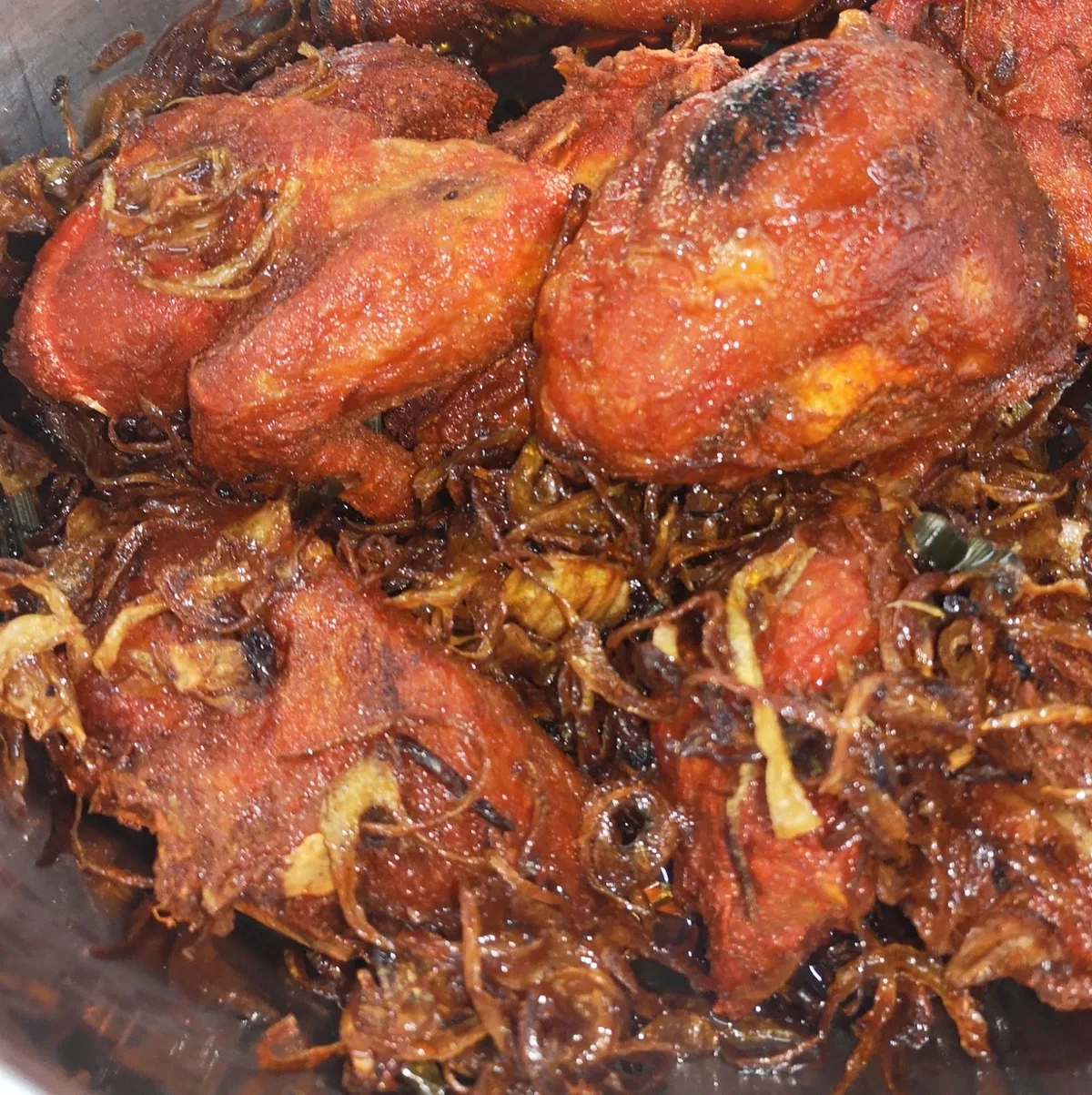 Ayam bawang, chicken in fried onion gravy