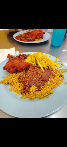Nasi Kandar Ayam Bawang Rashid is Lovely — dish