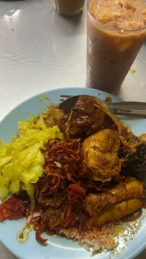 Nasi Kandar Beratur — signature dish