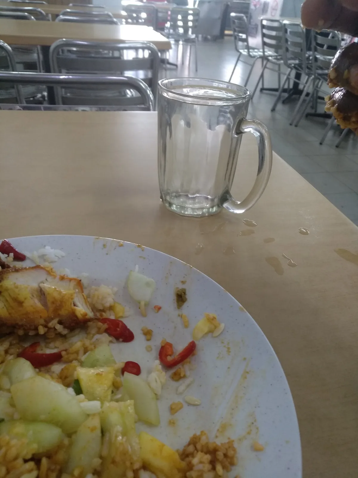 Nasi Kandar Nana Murtabak — interior