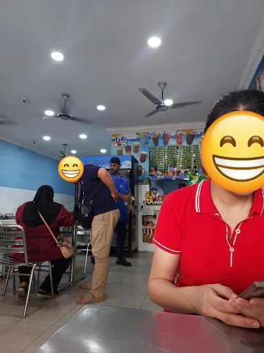 Nasi Kandar Yusof — interior