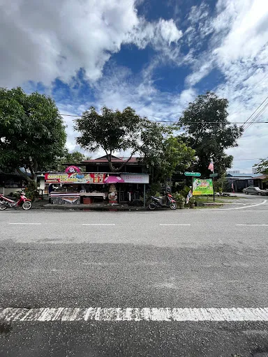 Nasi Kerabu Che Norma — exterior