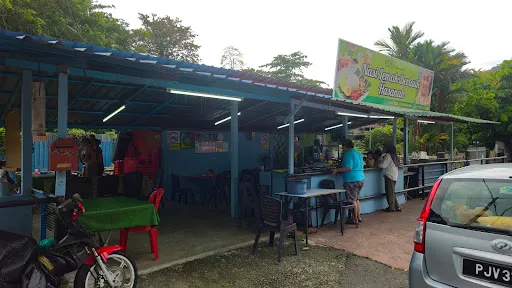 Nasi Lemak Berlauk Hasanah Dan Nasi Campur Laila — exterior