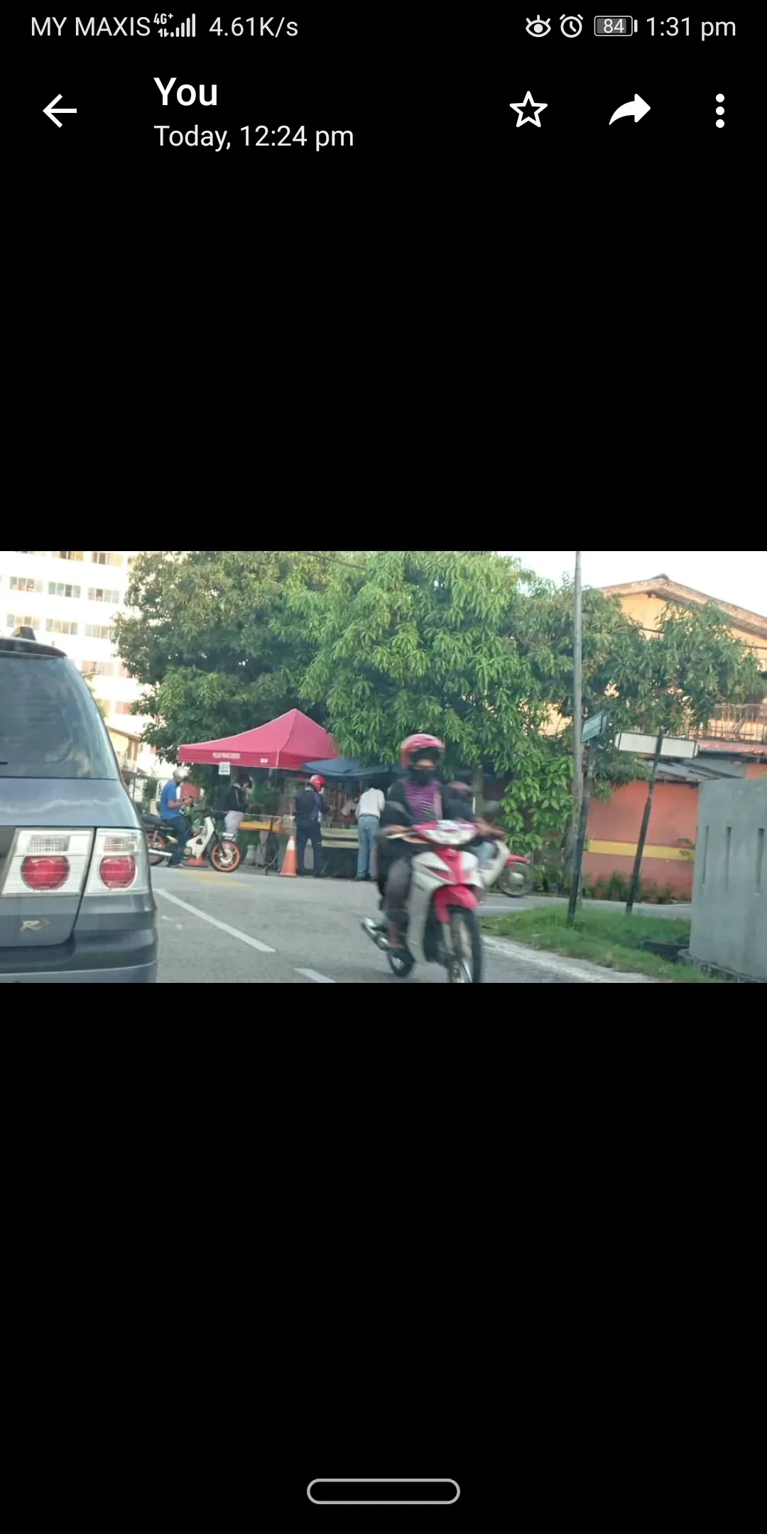 Nasi Lemak Mak Ngah Zana roadside tent