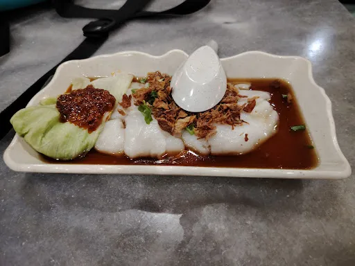New World Park HK Chee Cheong Fun — dish