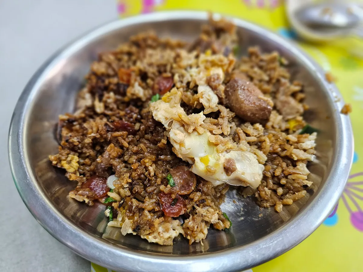No 52 Famous Claypot Rice — signature dish