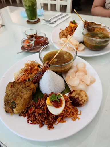Nona Bali Restaurant — dish