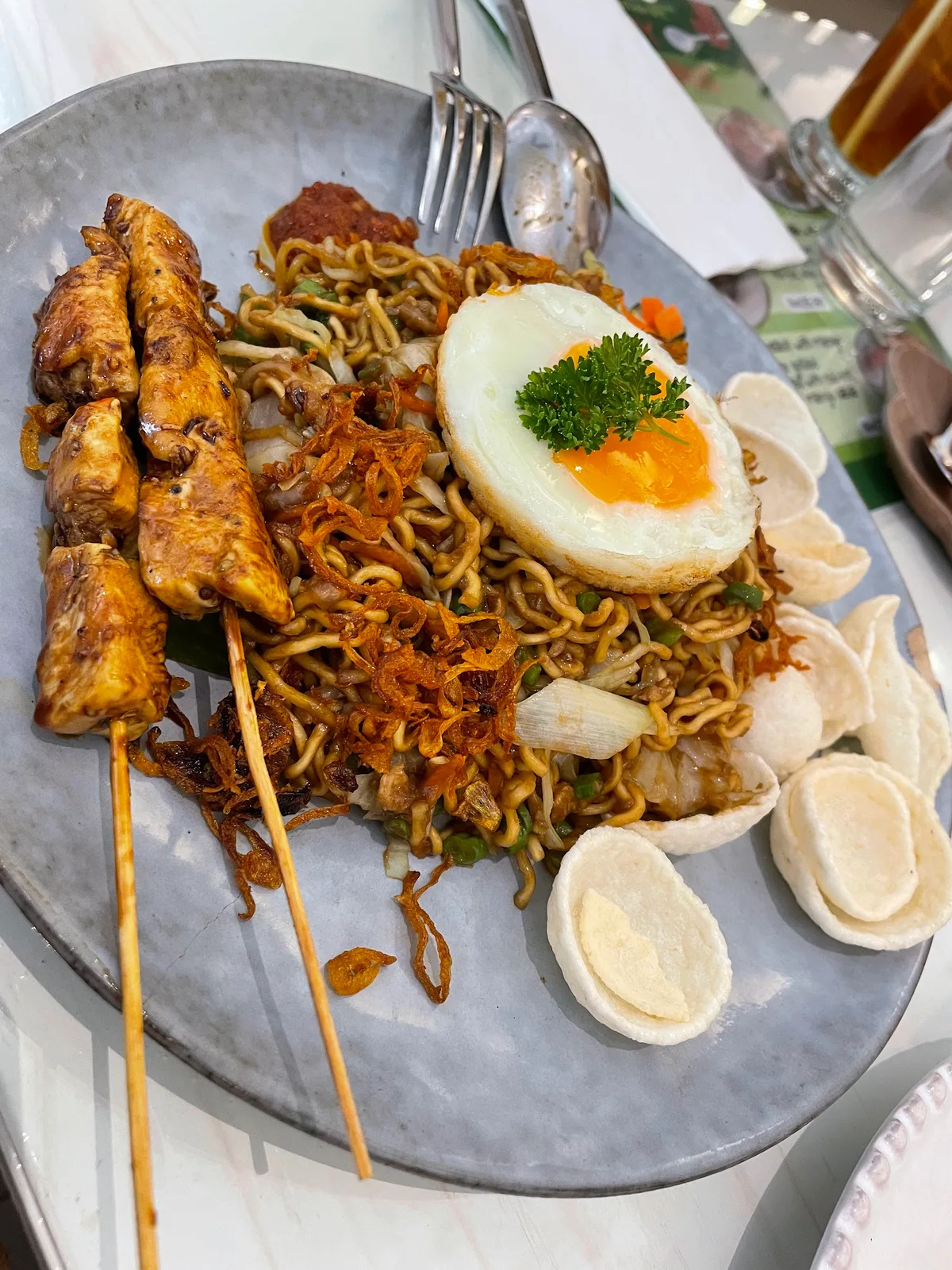 Mie goreng with satay