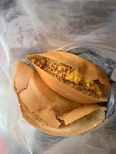 Noor Azam Apom Balik — dish