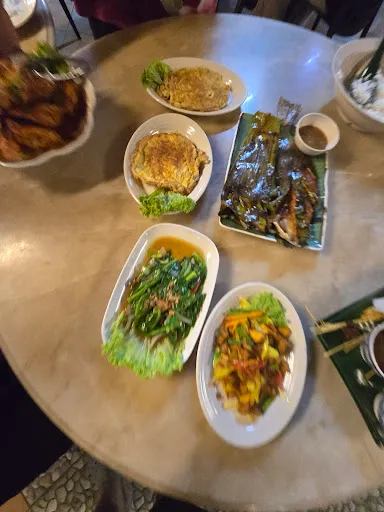 Nurul Ikan Bakar Special — dish