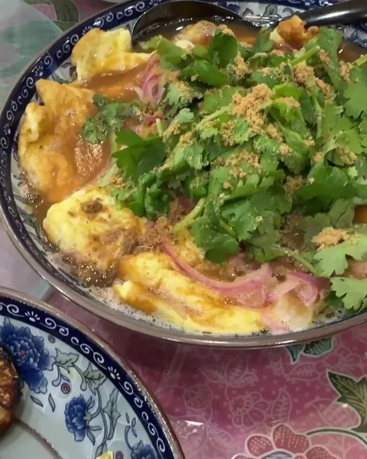 Nyonya Willow — dish