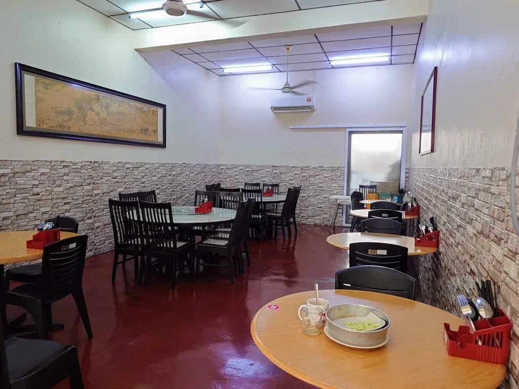 Old Soon Kee — interior