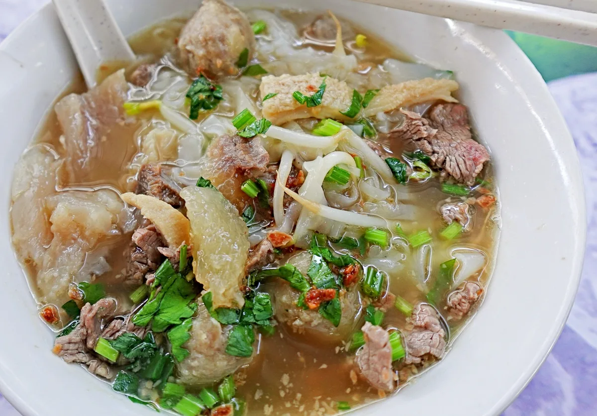 Kwang beef noodle soup