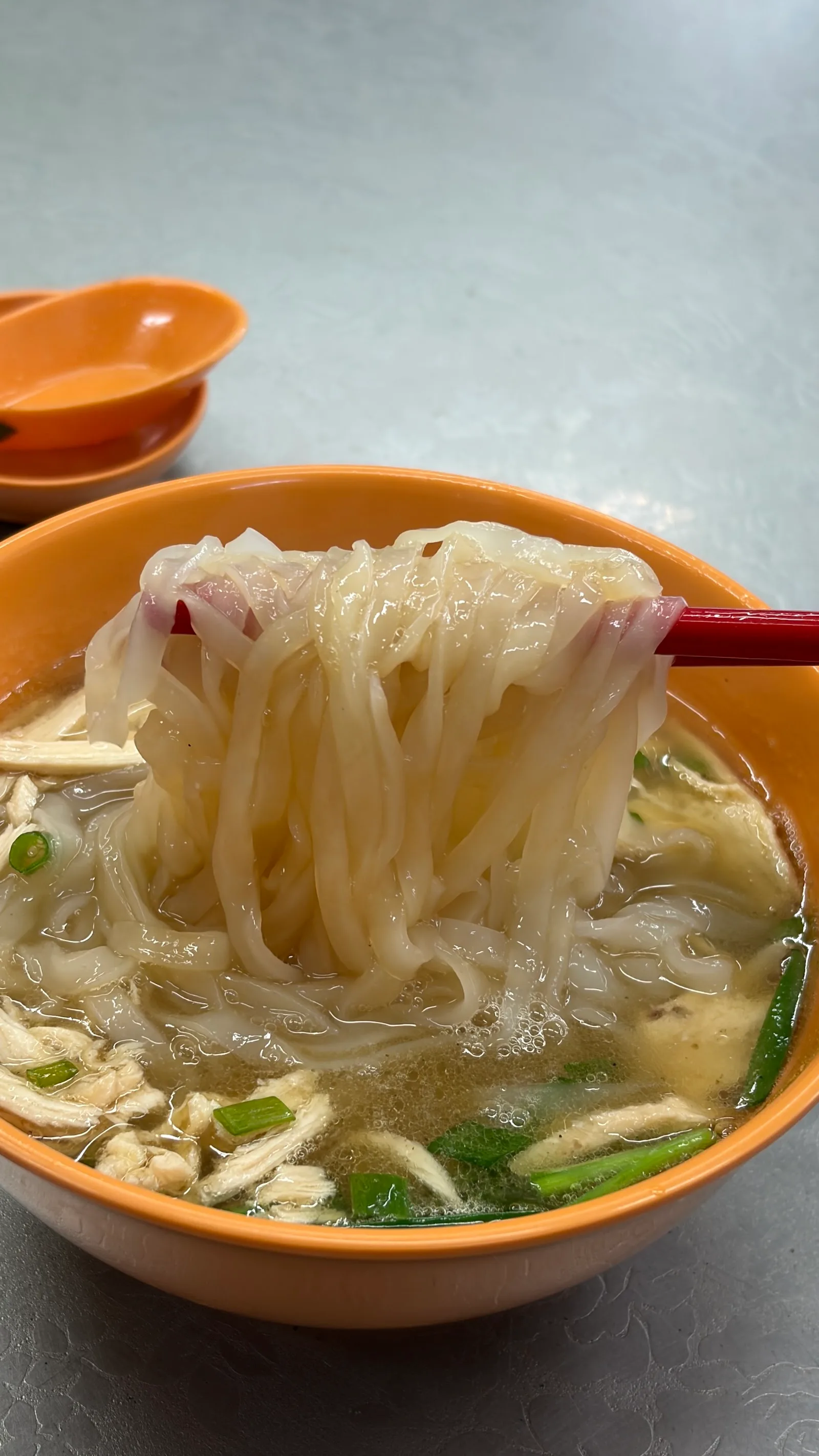 Ong Kee Restaurant 安记芽菜鸡沙河粉 — dish