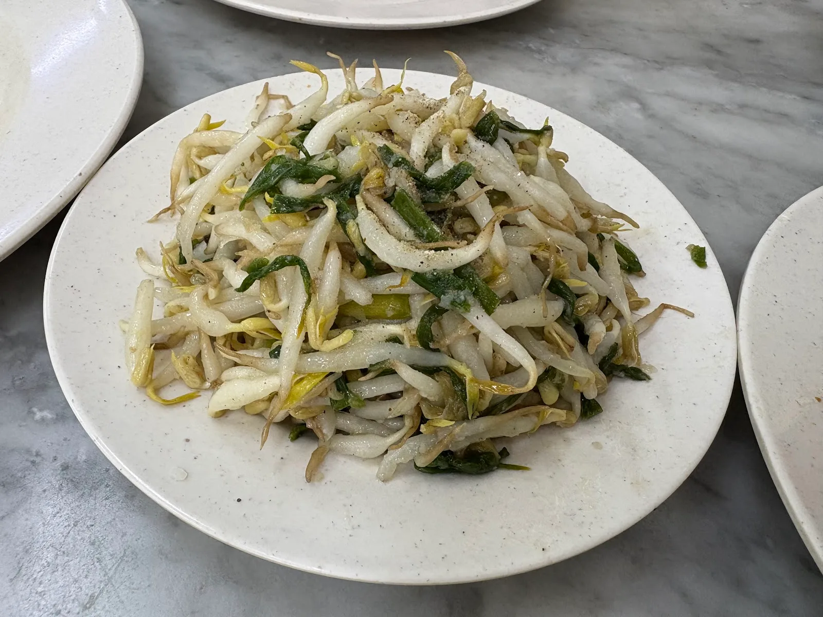 Pak Kong Chicken Rice Restaurant — dish
