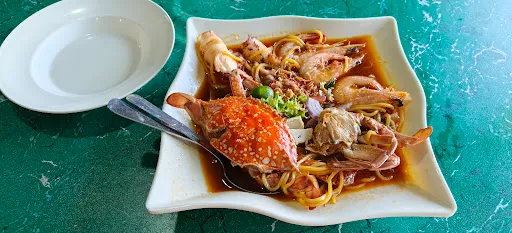 Pak Tam Mee Udang — dish