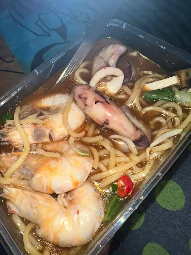 Pak Tam Mee Udang — dish