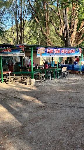 Pak Tam Mee Udang — exterior