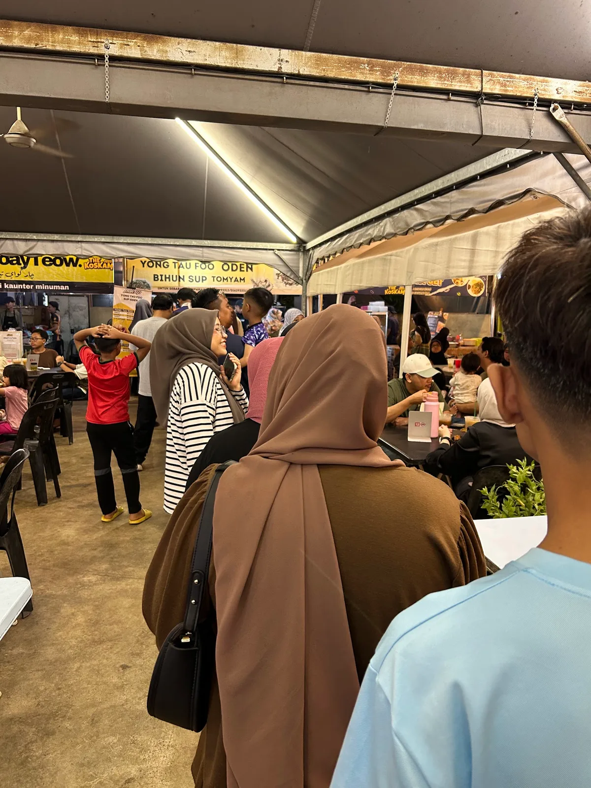 Pak Up Yong Tau Foo — interior
