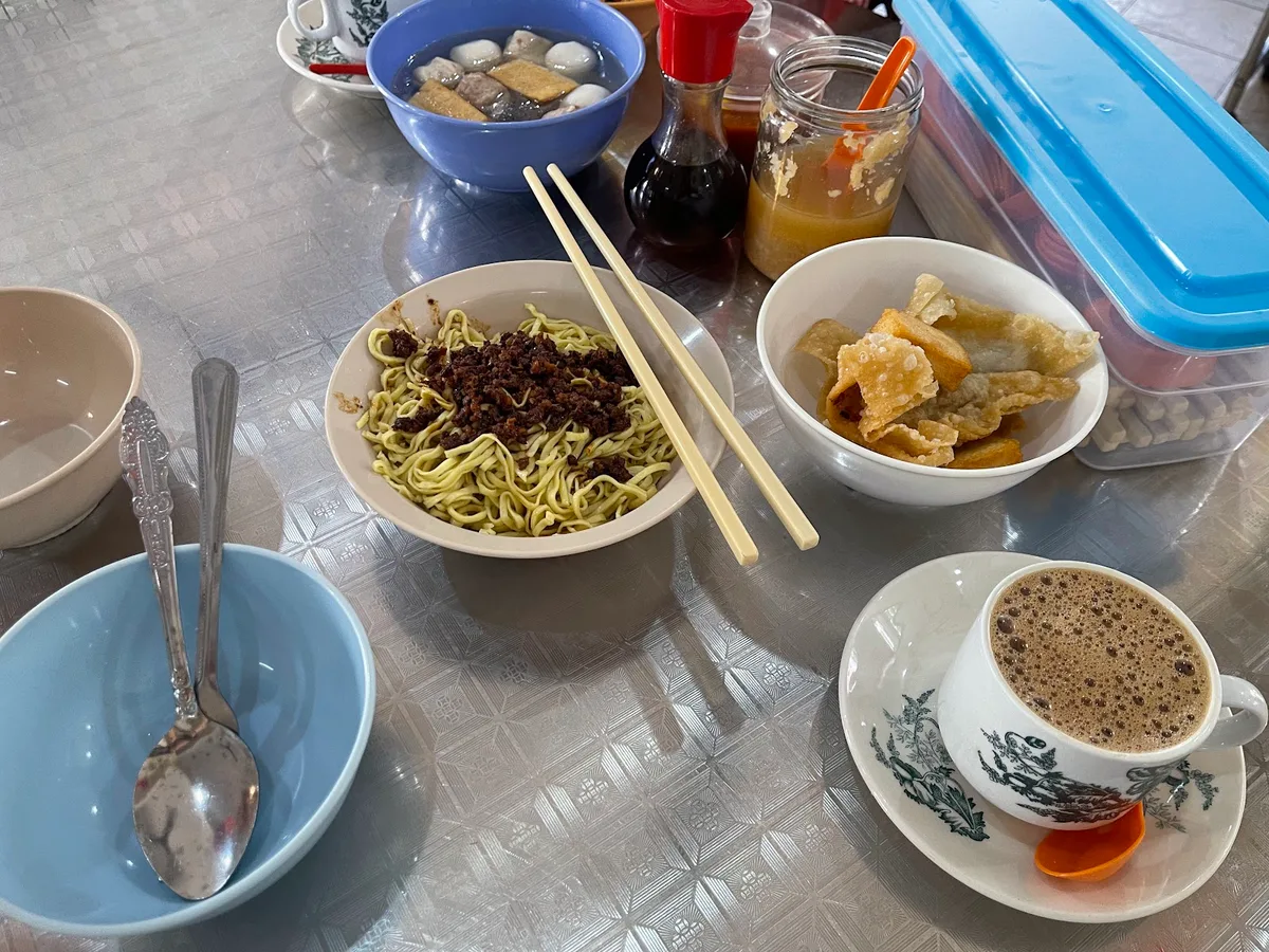 Paris Restaurant (Yin Yau Kui) — signature dish