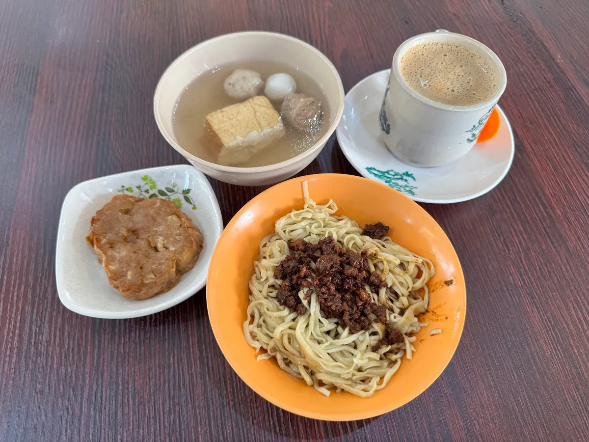 Paris Restaurant (Yin Yau Kui) — signature dish