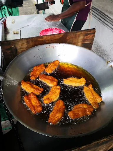 Patongko Hutton Lane (since Merdeka 1957) — dish