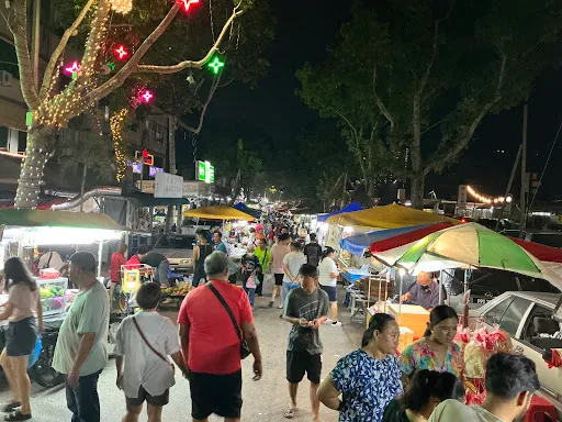 Pasar Malam Desa Permata, Paya Terubong — exterior