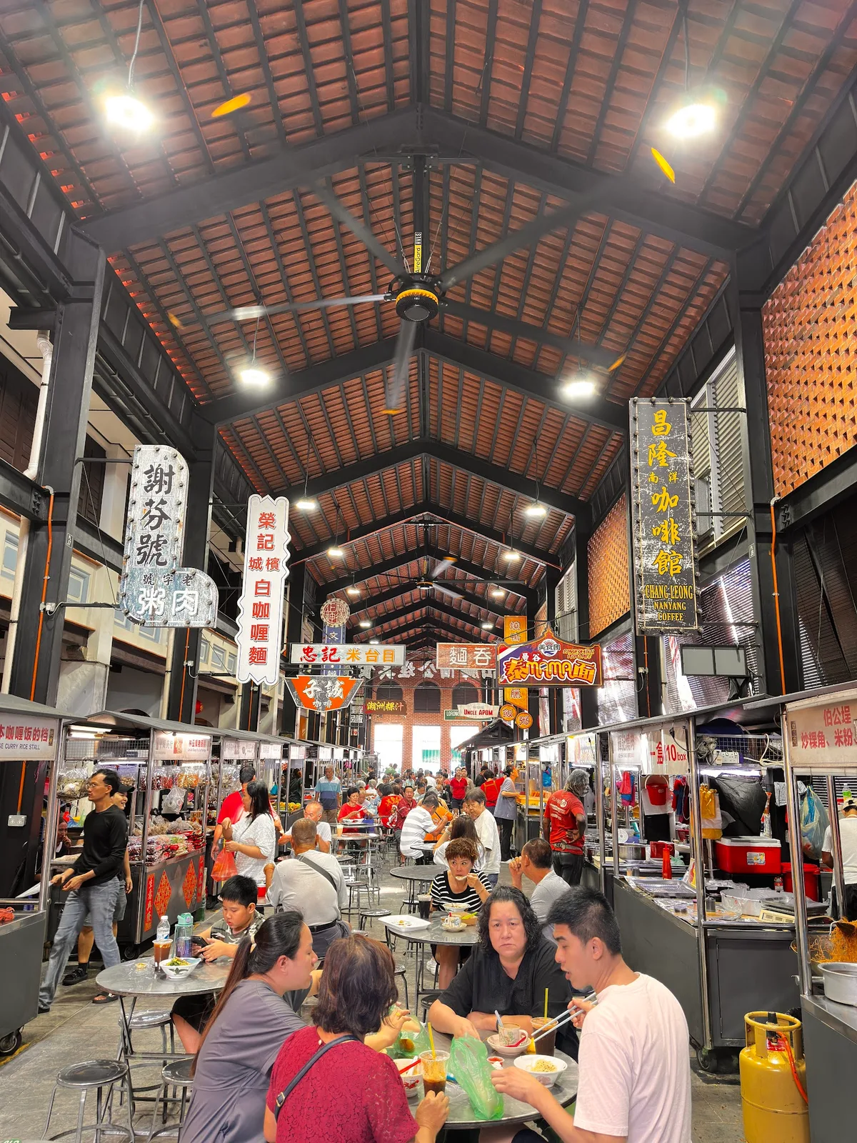 Pek Kong Cheng Chai Kueh — interior